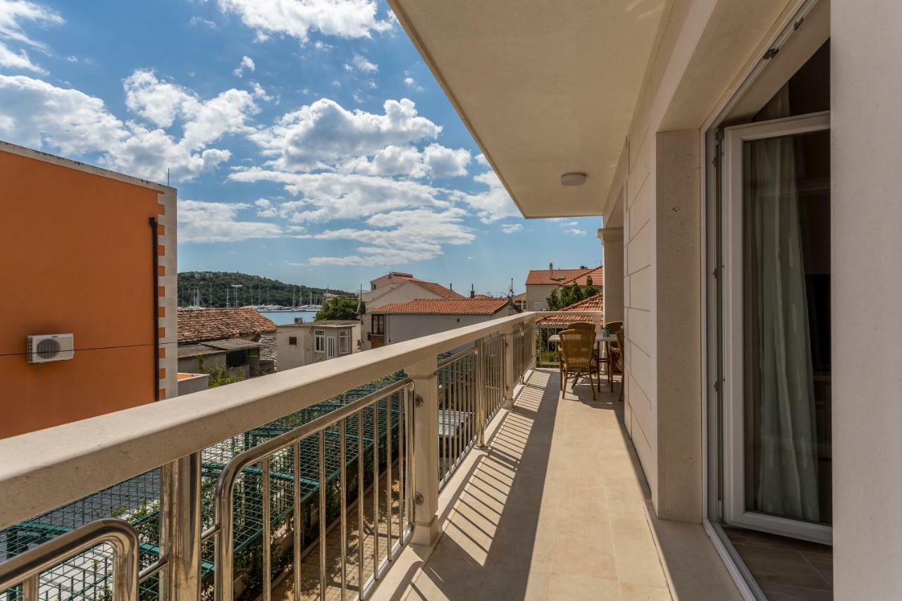 Villa Flores Rogoznica  Exteriér fotografie